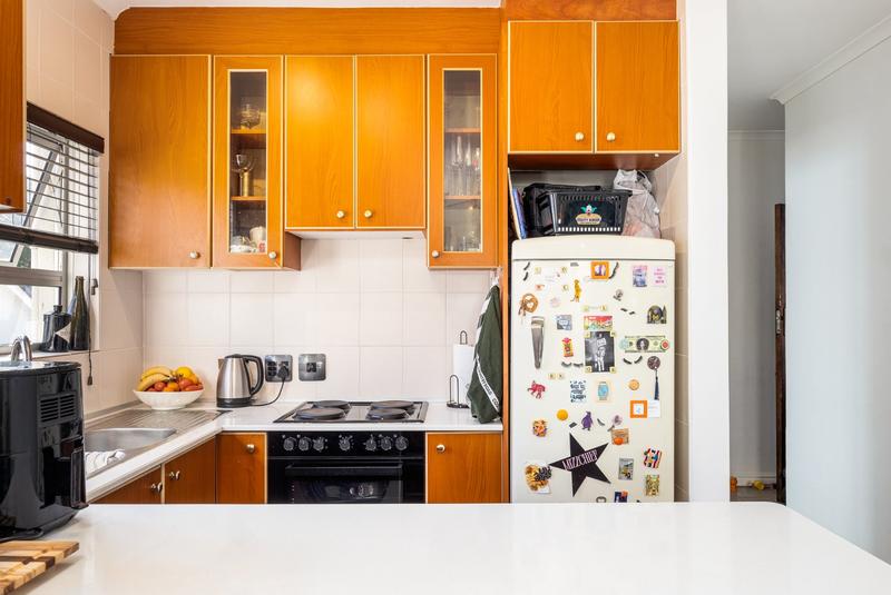 1 Bedroom Property for Sale in Tamboerskloof Western Cape